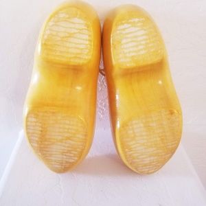 unbranded Shoes - Women's Painted Wooden Clogs unbranded Shoes - Women's Painted Wooden Clogs